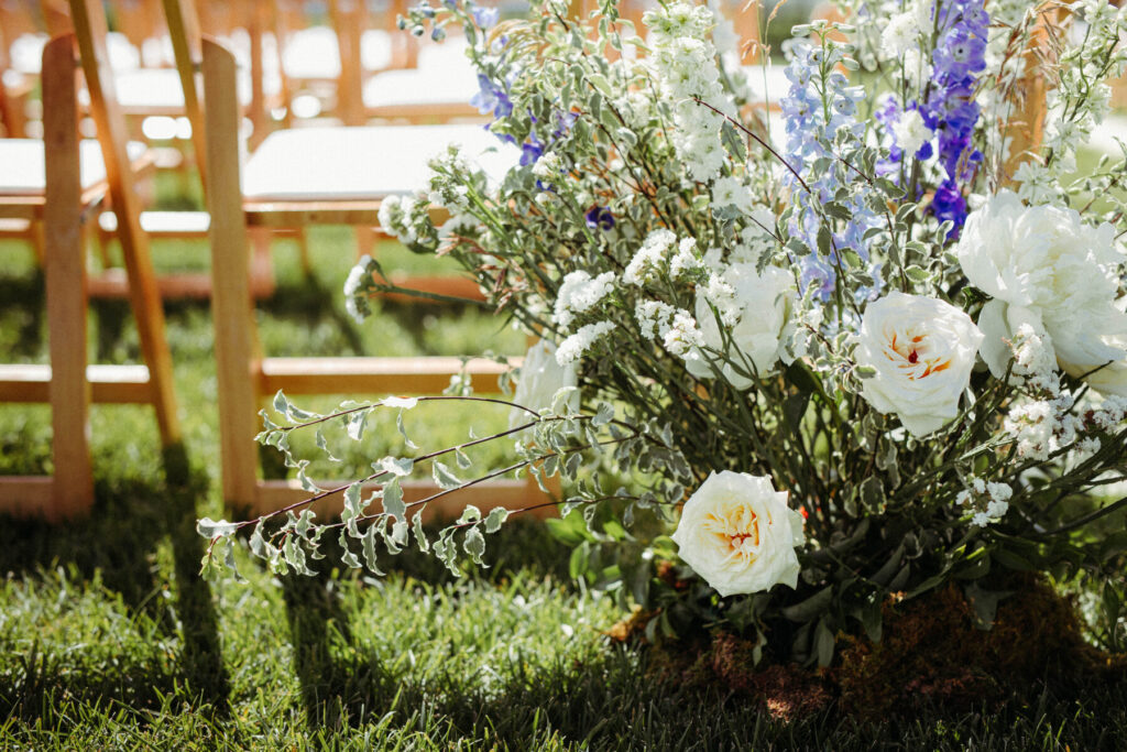 ceremony western chic aisle entrance flowers